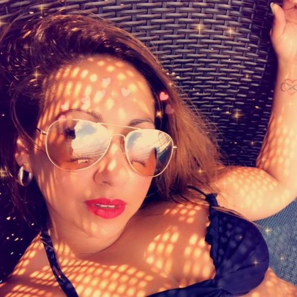 Meet your Posher, Ruby - Picture 1 of 1